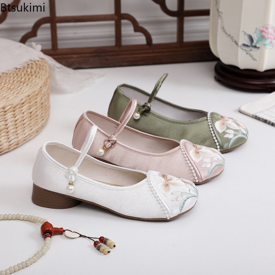 Модные женские туфли на низком – обзор и цена Ethnic Fashion For Women