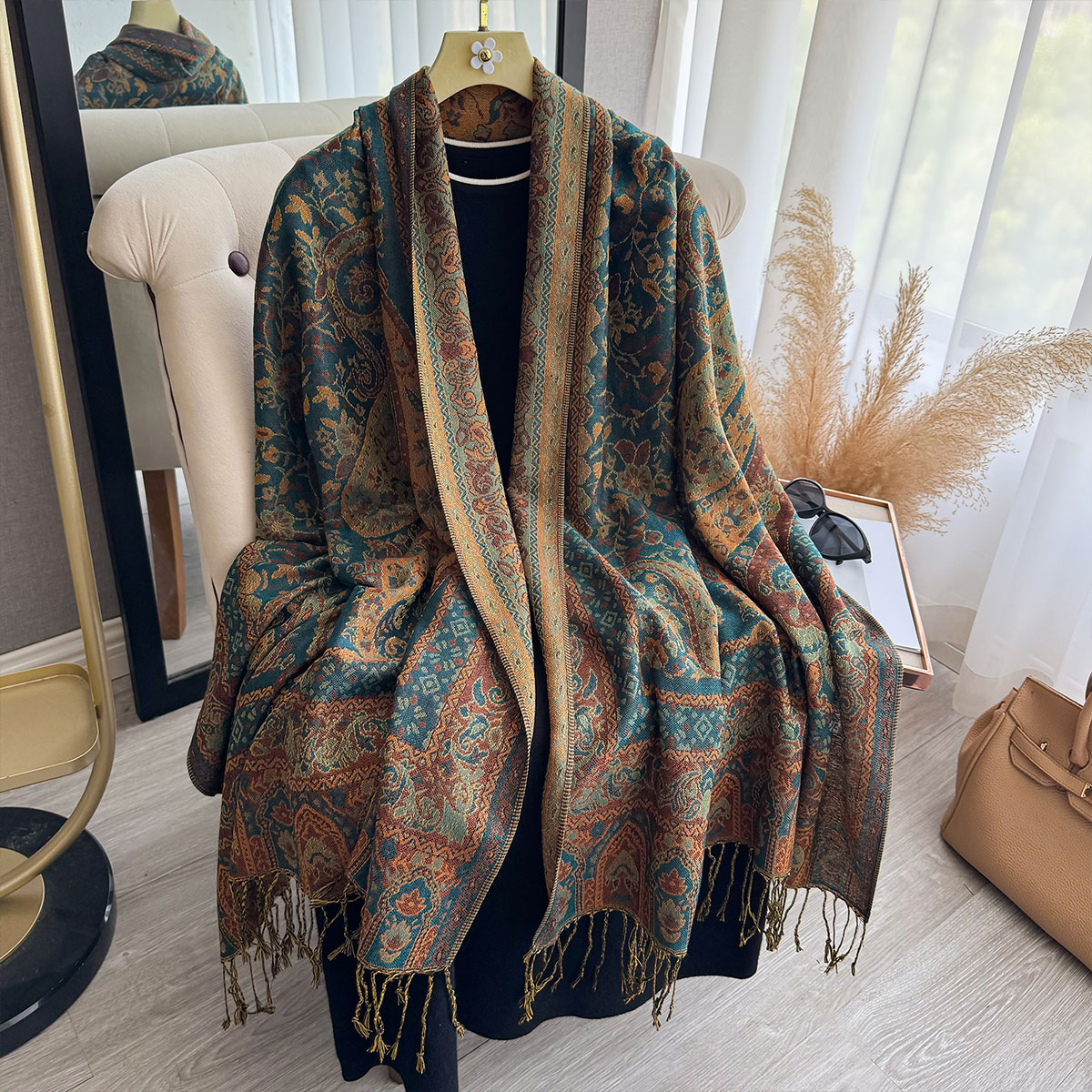 Одеяло с кисточками, дизайн, э – обзор и цена Ethnic Fashion Designer